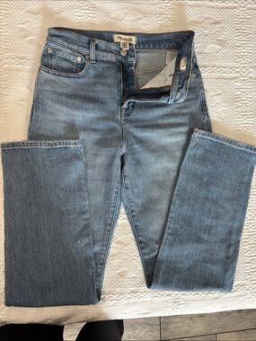 Madewell Womens Straight Jeans — Faded Medium Blue Denim